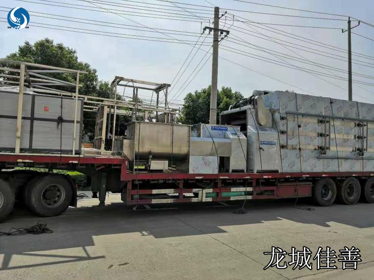 厦门某公司订购的多层带式干燥机今天发货